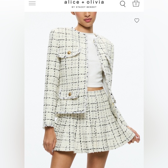 Alice + Olivia Dresses & Skirts - NWT Alice + Olivia Cream and Black Tweed Skirt Size 10